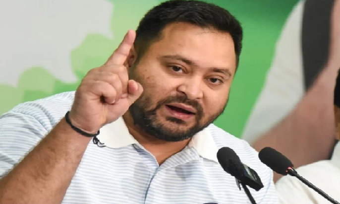 तेजस्वी यादव का तंज- ऐसा कौन सा प्रधानमंत्री के रूप में शपथ ले लिए हैं? मुख्यमंत्री नीतीश कुमार